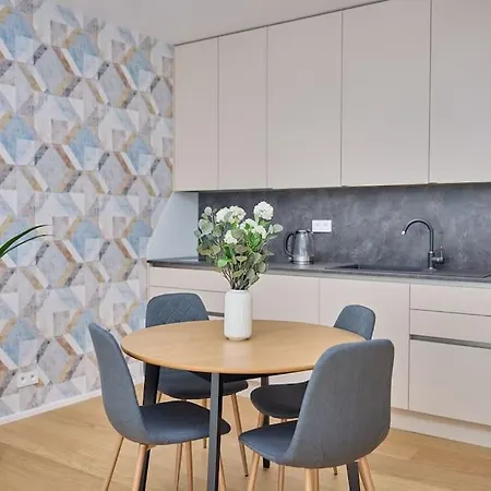 Liget - 4 Guests, Parking Bratislava